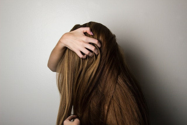 Tratamientos naturales contra la alopecia y cómo aplicar minoxidil correctamente